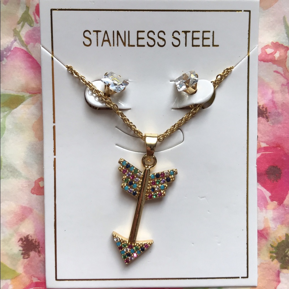 New necklace and earrings